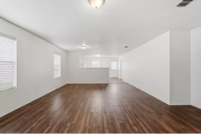 327 Deer Run Drive, Sanger, TX 76266 - Photo 3