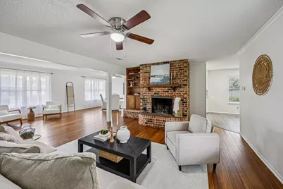 1015 Rocky Canyon Road, Arlington, TX 76012 - Photo 13