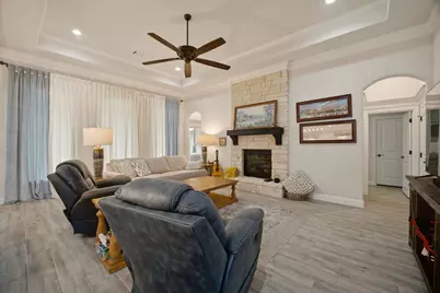 3024 Reed Court, Granbury, TX 76048 - Photo 7