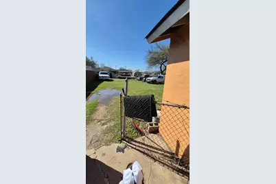 4131 Babcock Drive, Dallas, TX 75212 - Photo 5