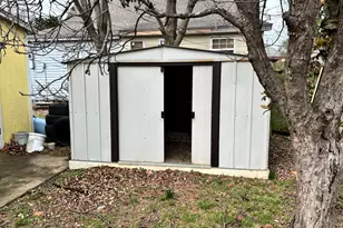 624 W Gandy St, Denison, TX 75020 - Photo 35