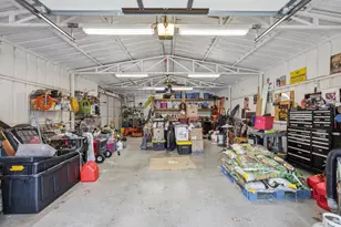 321 Niki, Paradise, TX 76073 - Photo 31