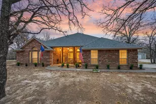 321 Niki, Paradise, TX 76073 - Photo 3