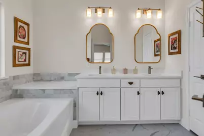 109 St Meena Court, Fort Worth, TX 76120 - Photo 23