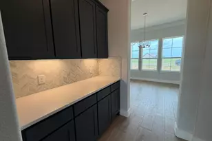 12213 Crystal Dr, Krum, TX 76249 - Photo 5