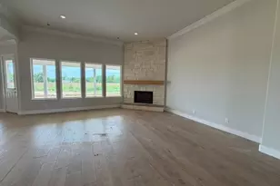 12213 Crystal Dr, Krum, TX 76249 - Photo 7