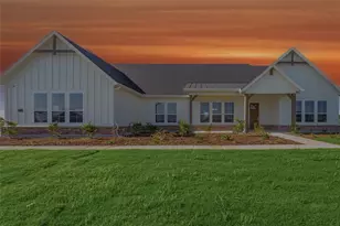 12213 Crystal Dr, Krum, TX 76249 - Photo 3