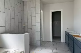 12213 Crystal Dr, Krum, TX 76249 - Photo 15