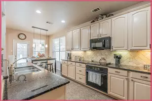 9720 Stripling Dr, Fort Worth, TX 76244 - Photo 13