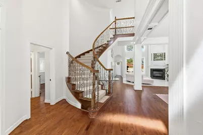 801 Shady Bend Court, Highland Village, TX 75077 - Photo 3