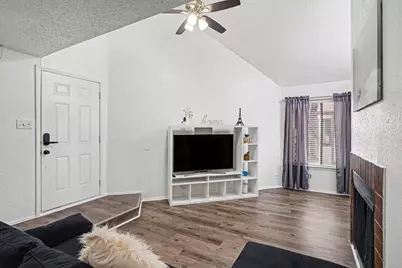 2304 Balsam Drive #E203, Arlington, TX 76006 - Photo 3