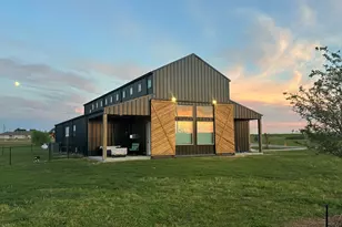 511 John Davis Rd, Italy, TX 76651 - Photo 11