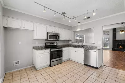 980 Downey Drive, Lewisville, TX 75067 - Photo 7