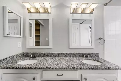 980 Downey Drive, Lewisville, TX 75067 - Photo 11