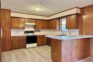 605 Tool Dr, Tool, TX 75143 - Photo 11