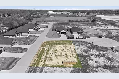 400 Lora Sue Court, Italy, TX 76651 - Photo 1