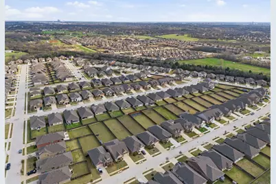 520 Big Horn Pass, Denton, TX 76210 - Photo 35