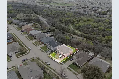 4008 Falcon Ridge Drive, Haltom City, TX 76137 - Photo 3