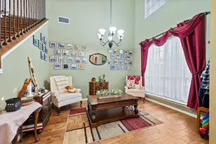 4008 Falcon Ridge Dr, Haltom City, TX 76137 - Photo 9