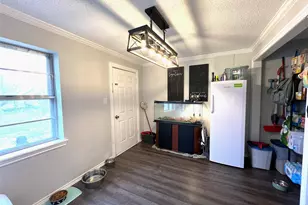 302 Sayle St, Cumby, TX 75433 - Photo 19