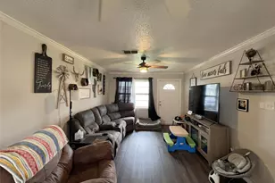 302 Sayle St, Cumby, TX 75433 - Photo 17