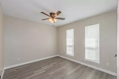 1509 Crockett Street, Garland, TX 75042 - Photo 25