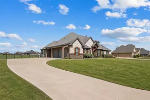 13420 Moorhouse Way, Justin, TX 76247 - Photo 3