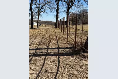 1072 Three Skillet Road, Springtown, TX 76082 - Photo 5