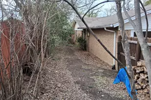 1218 Merrimac Trail, Garland, TX 75043 - Photo 17