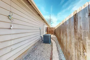 1118 Mulkey Ln, Denton, TX 76209 - Photo 37