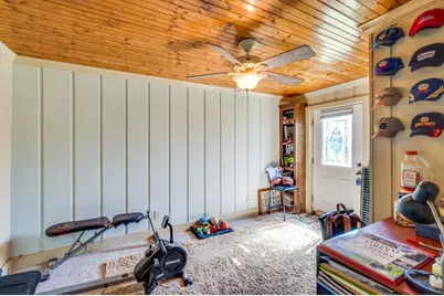 412 N 10th Street, Sanger, TX 76266 - Photo 11