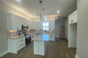 309 N Mill St, Lewisville, TX 75057 - Photo 7