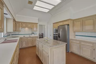 3105 Westwood Drive, Arlington, TX 76012 - Photo 13