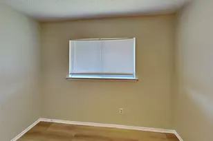 4513 Ebbtide Ct, Fort Worth, TX 76135 - Photo 11