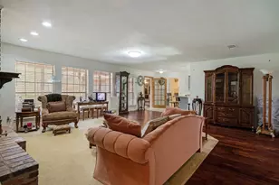 1920 E Tudor St, Paris, TX 75460 - Photo 3