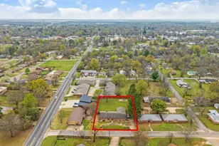 1920 E Tudor St, Paris, TX 75460 - Photo 25