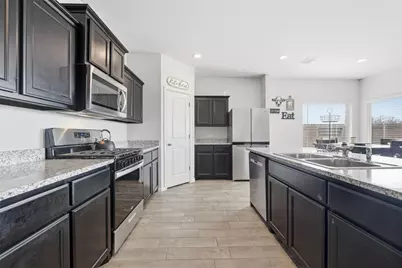 6301 Blacksmith Avenue, Fort Worth, TX 76179 - Photo 9