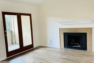 2106 Horizon Trail, Arlington, TX 76011 - Photo 3