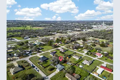 420 Robert Drive, Springtown, TX 76082 - Photo 33