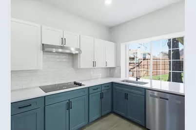 1414 Indian Lake Trail, Carrollton, TX 75007 - Photo 7