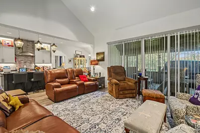 192 Grand Harbor Boulevard, Chico, TX 76431 - Photo 5