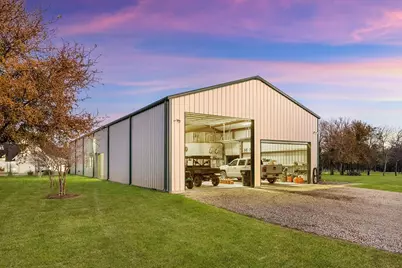 650 Scoggins Road, Tioga, TX 76271 - Photo 3