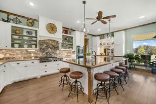 650 Scoggins Rd, Tioga, TX 76271 - Photo 9