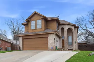 1812 Haley Cir, Carrollton, TX 75006 - Photo 1