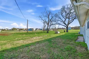 379 Private Road, Boyd, TX 76023 - Photo 35