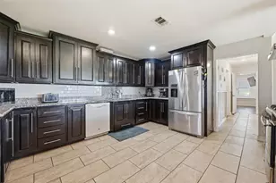379 Private Road, Boyd, TX 76023 - Photo 9