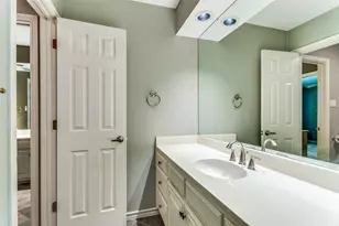 3805 Briarhaven Rd, Fort Worth, TX 76109 - Photo 27