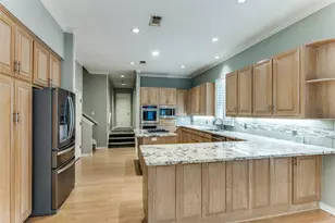 3805 Briarhaven Rd, Fort Worth, TX 76109 - Photo 13