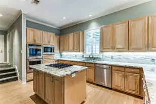 3805 Briarhaven Rd, Fort Worth, TX 76109 - Photo 11