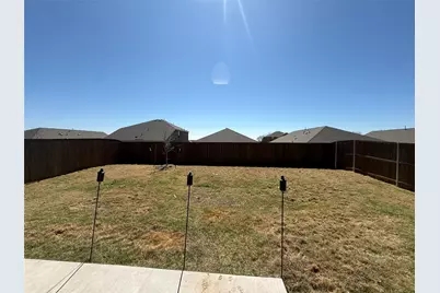 14120 Hammersmith Street, Pilot Point, TX 76258 - Photo 11